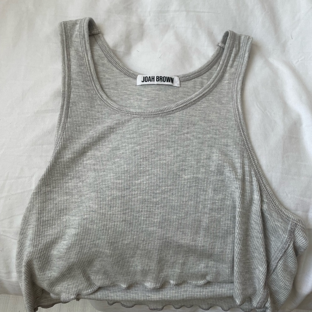 BEAUTIFUL FLATTERING TOP
